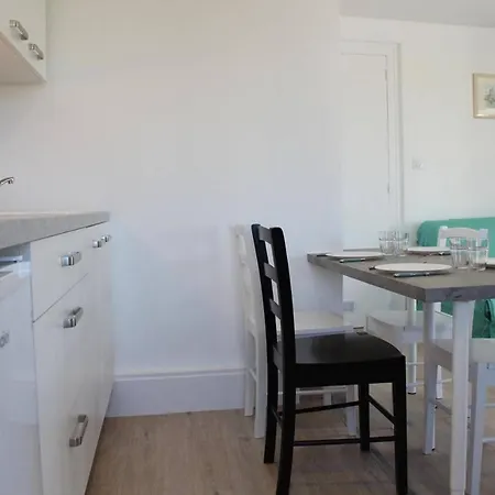 Appt La Rochelle - Lr180-001 Apartment *